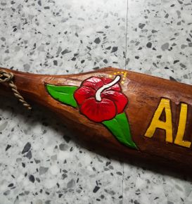 Classic Tiki Holz Paddel - Aloha / klein